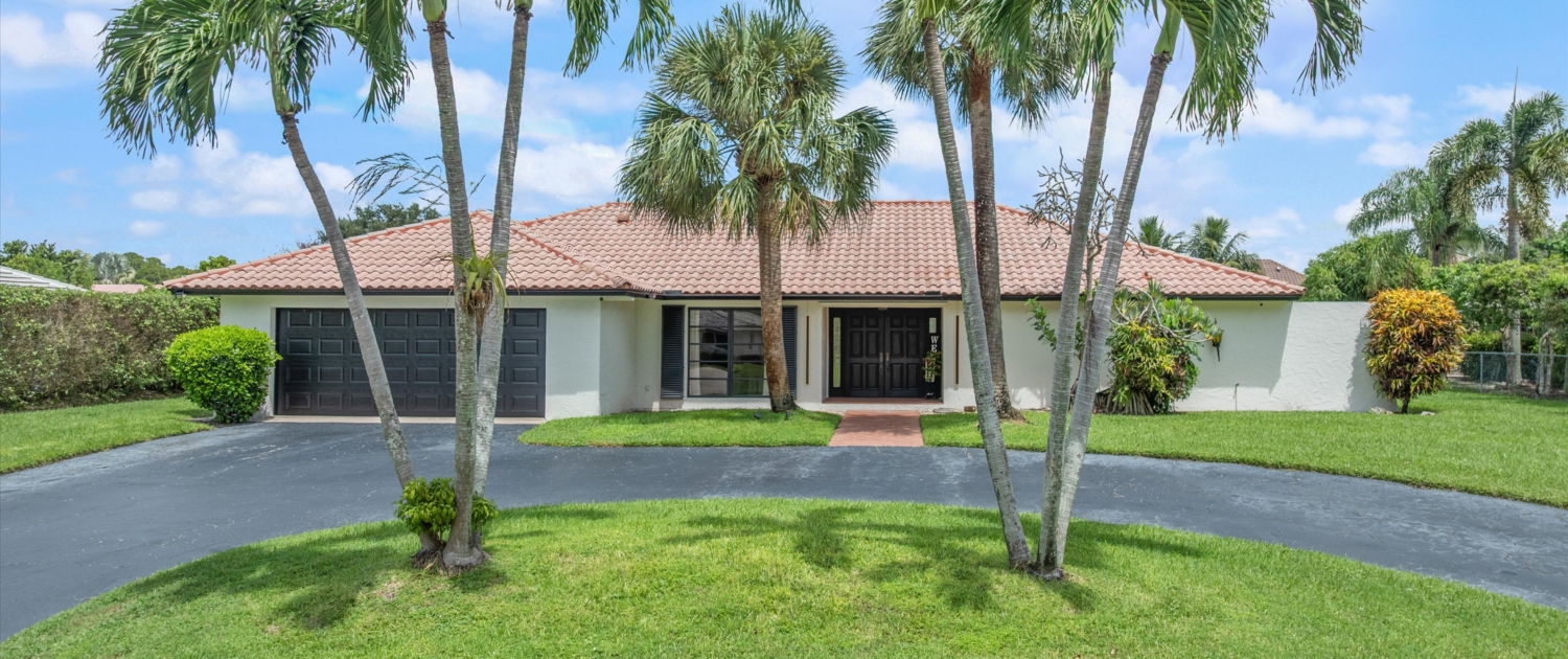01-516 Muirfield Drive Atlantis, FL-900