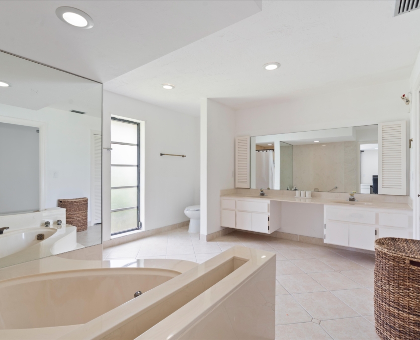 24-516 Muirfield Drive Atlantis, FL-105